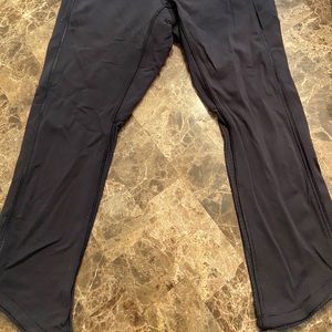 Lululemon crop yoga pants